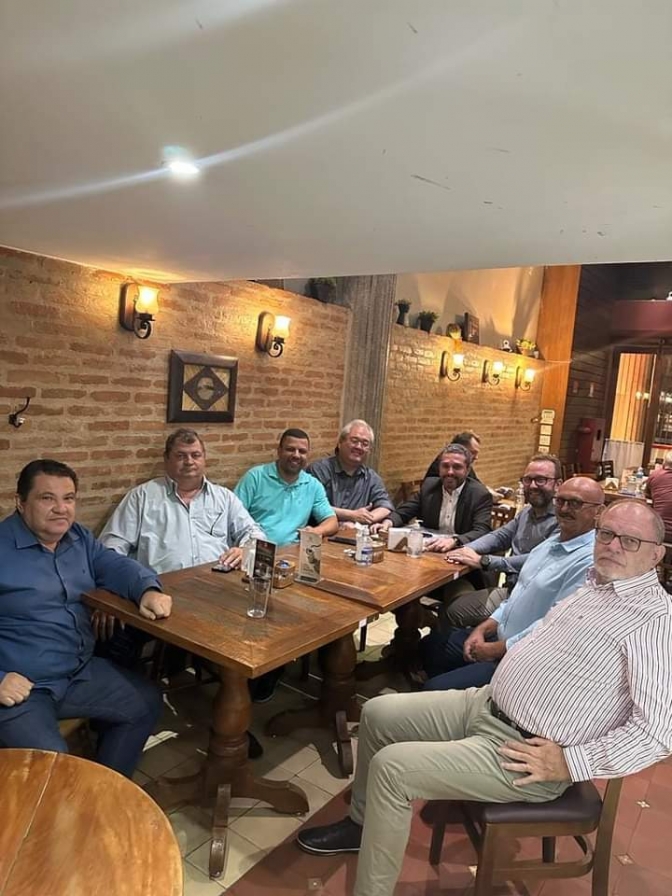 Em São Paulo Deputado Federal Fausto Pinato faz reunião com lideranças de Andradina