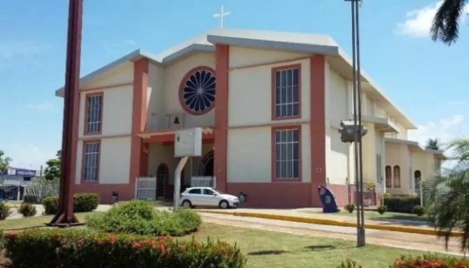 Igreja Matriz é invadida em Três Lagoas e dízimo é furtado por criminoso