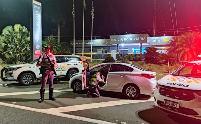 Polícia Militar Rodoviária de Araçatuba recupera veículo furtado e prende homem por receptação