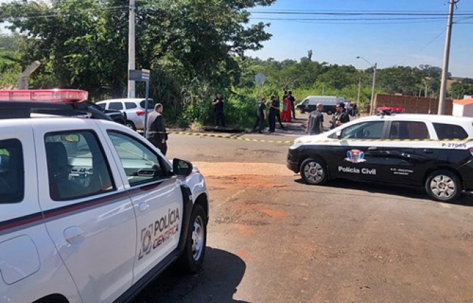 Polícia Civil faz reconstituição do duplo homicídio dos irmãos em Guararapes