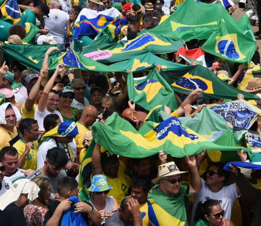 Direita convoca ato em apoio à campanha de Flávio Bolsonaro em Três Lagoas