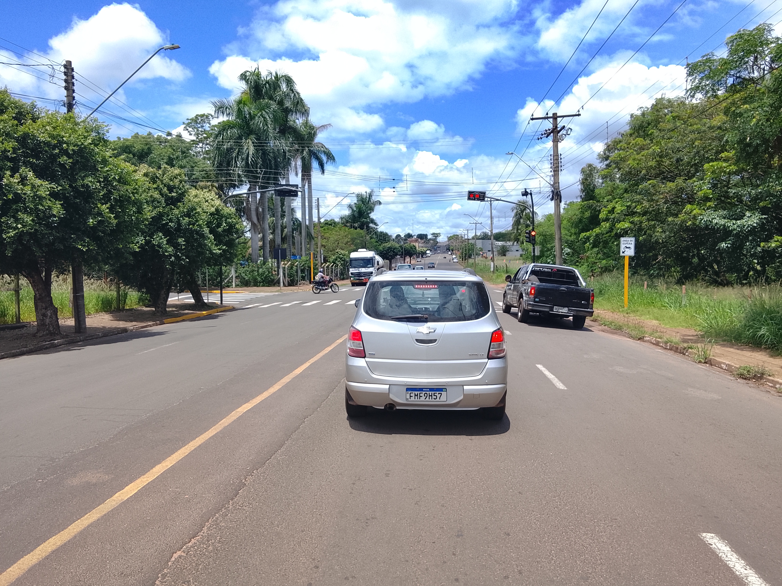 Pedido do vereador Rodarte de um semáforo na Av. Rio Grande do Sul com rua Paraíba é atendido pelo Governo de Andradina 