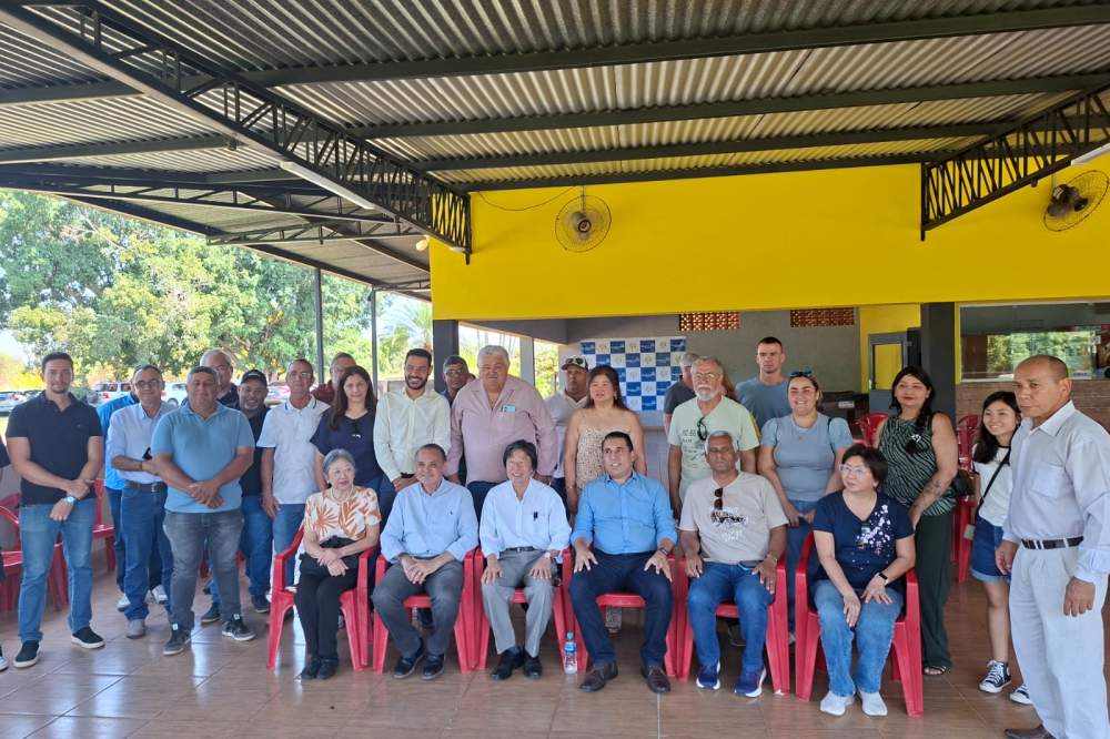 Ex-prefeitos de Andradina e Dracena reforçam apoio a Roberto Lucena e Dr. Filipe Fornari em encontro político