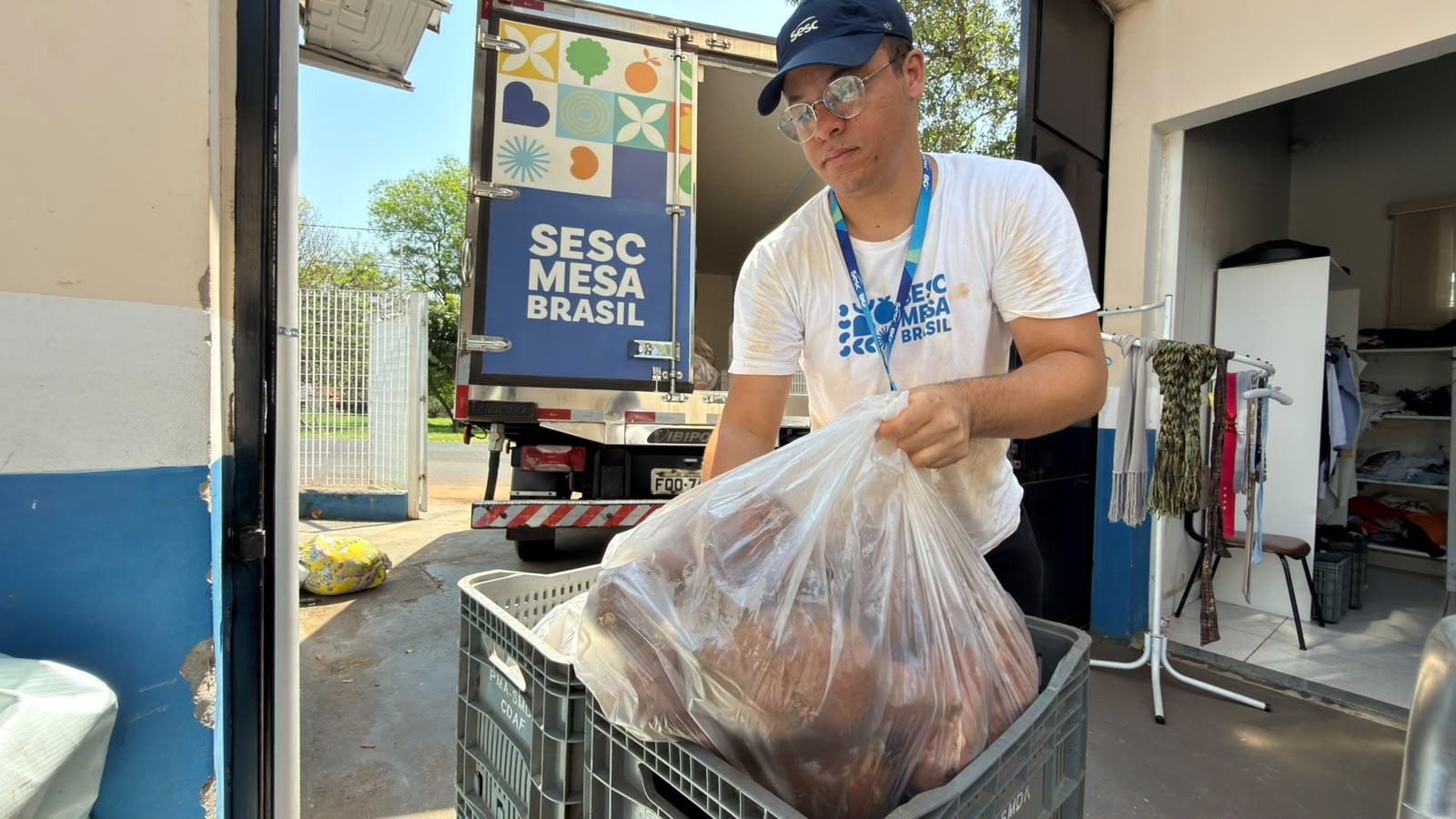 Fundo Social de Araçatuba recebe doação de 1,9 tonelada de batata-doce