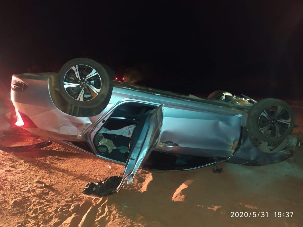 Motorista capota carro ao passar mal na estrada do Distrito de Planalto em Andradina