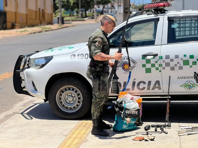 Polícia Ambiental apreende armas e 41 kg de carne de cateto em Castilho; multa chega a R$ 20.500