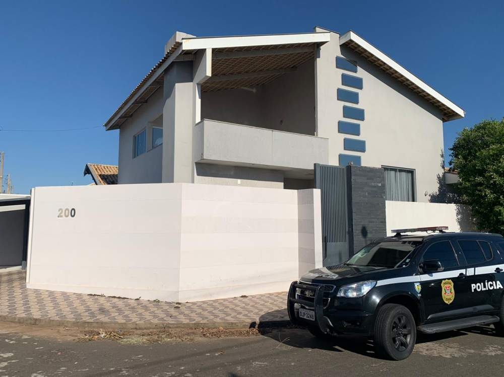 Polícia Civil prende investigado por comercializar sinal de 'TV pirata’ em Penápolis