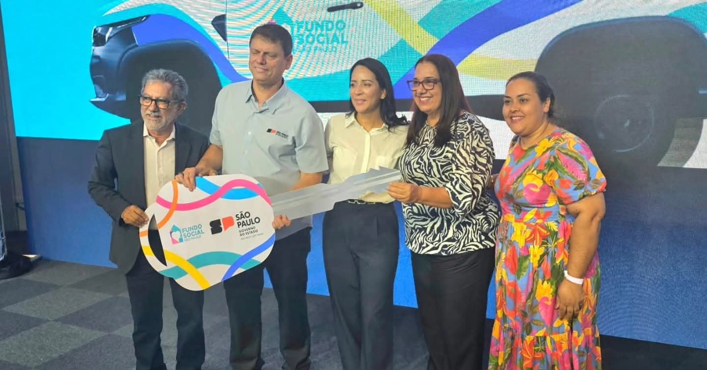 Governador de SP entrega veículo para o Fundo Social de Castilho e reforça ações de assistência à população