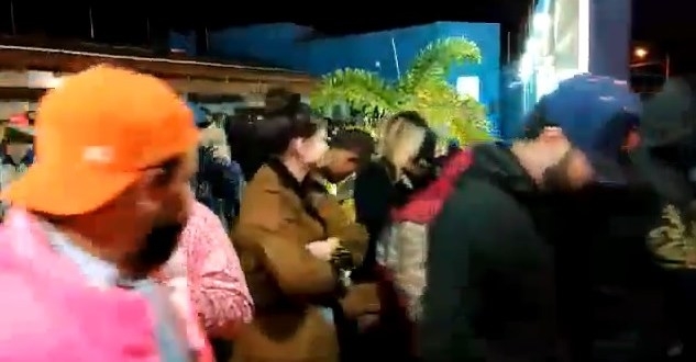 Polícia Militar de Andradina encerra festa clandestina com mais de 200 pessoas
