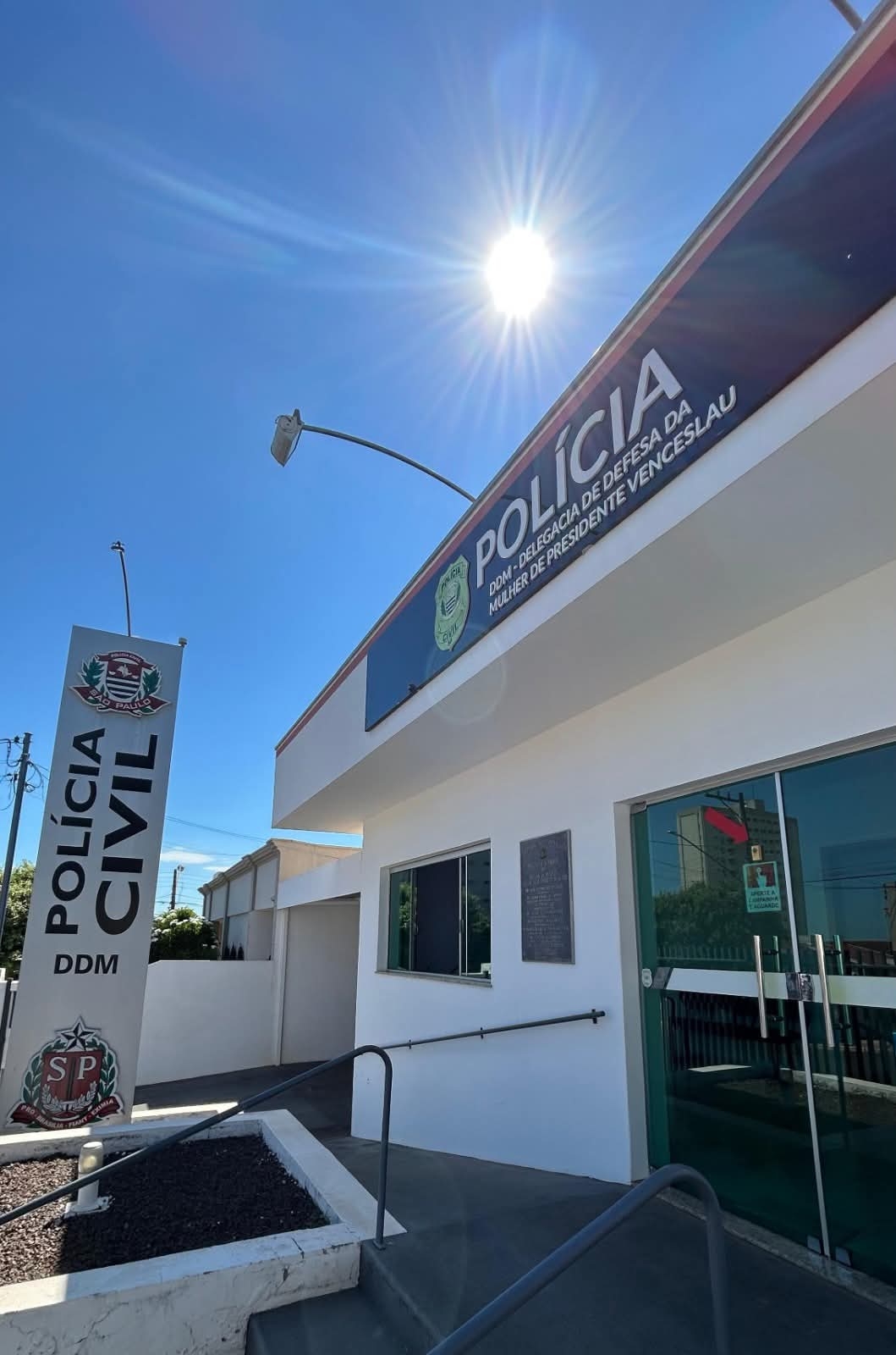 POLÍCIA CIVIL IDENTIFICA E PRENDE EM FLAGRANTE AUTOR DE TENTATIVA DE IMPORTUNAÇÃO SEXUAL EM RODOVIÁRIA DE PRESIDENTE VENCESLAU