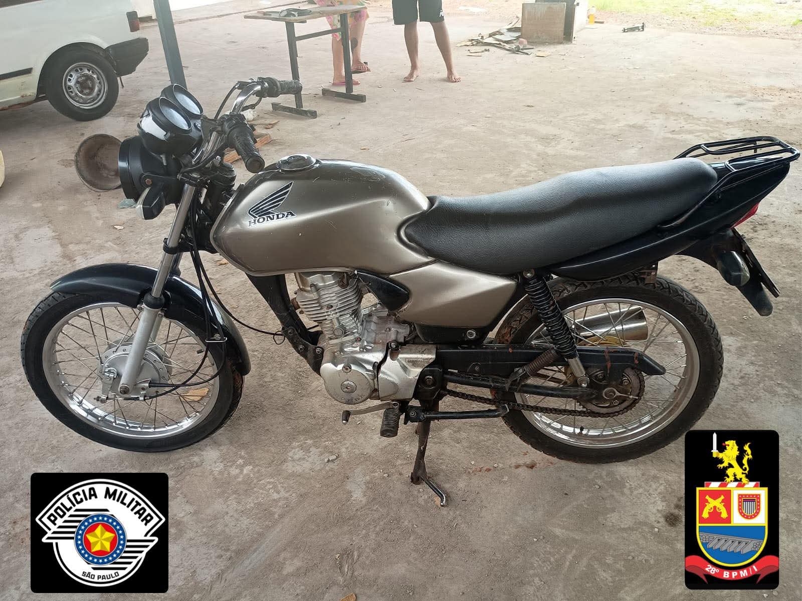 Polícia Militar de Andradina localiza na Vila Botega motocicleta furtada
