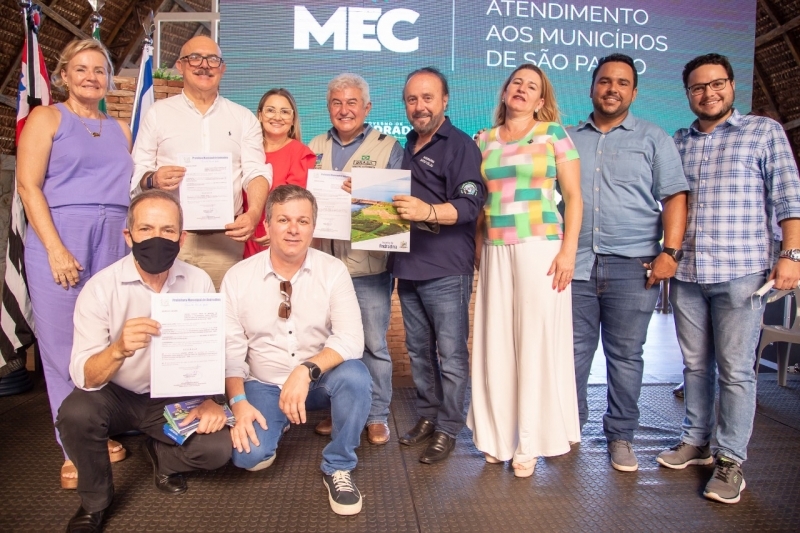 Em Andradina Governo Federal reforça ações de educação, ciência e tecnologia com prefeitos da região noroeste paulista