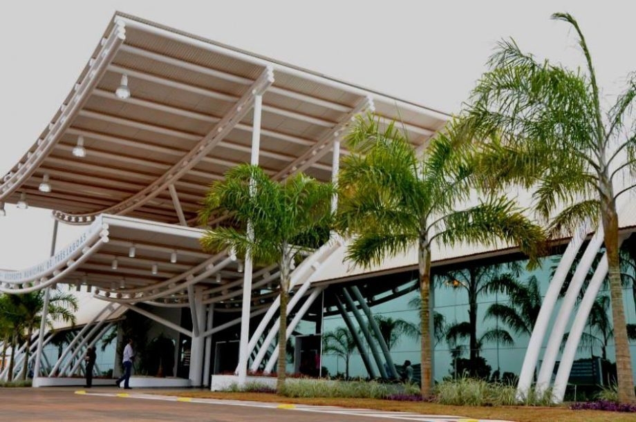 Leilão do Aeroporto de Brasília pode incluir terminal de Três Lagoas
