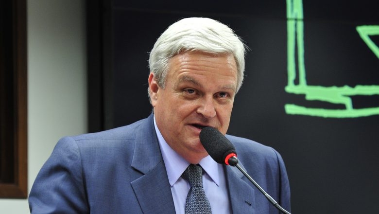 José Mentor, presente !