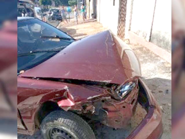 Polícia Militar de Andradina prende motorista acusado de embriaguez ao volante ao bater em caminhão parado