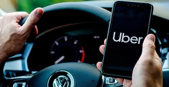 Polícia Civil de Andradina investiga roubo de carro de motorista de Uber na zona rural