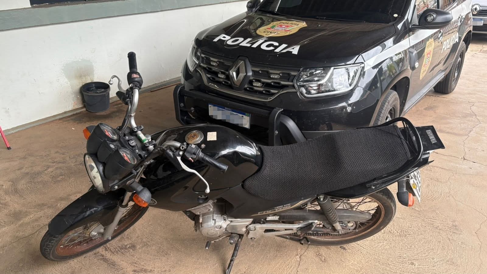 POLÍCIA CIVIL RECUPERA MOTOCICLETA FURTADA EM DRACENA