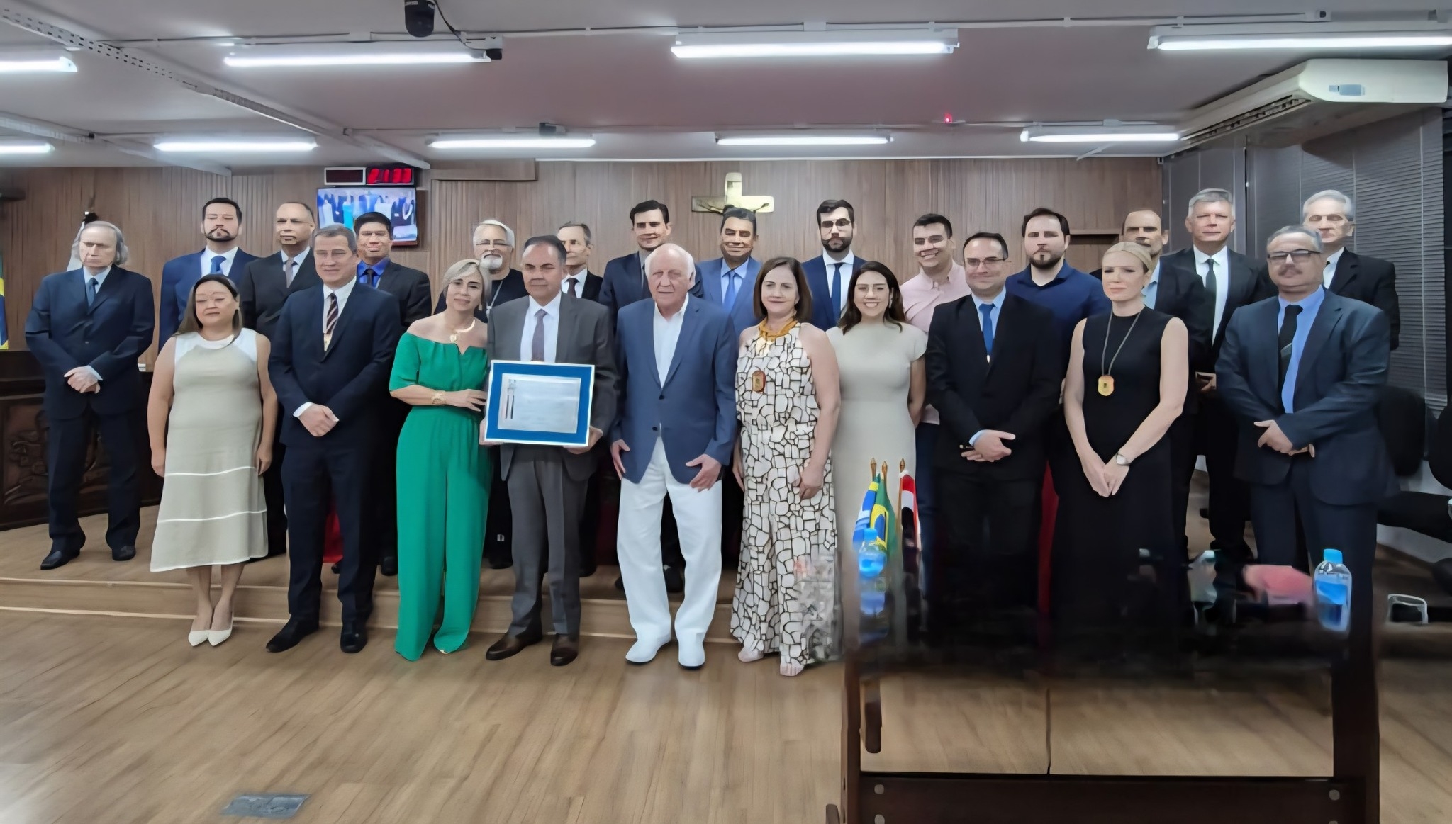 POLICIAL CIVIL, DR. ANDRÉ LUÍS LUENGO, RECEBE TÍTULO DE “CIDADÃO PRUDENTINO