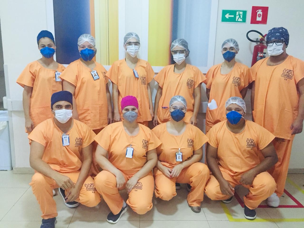 Igreja Pedras Vivas de Araçatuba doa mais de 3.200 metros de tecidos para confecção de roupas privativas e enxoval para pacientes do Hospital de Três Lagoas