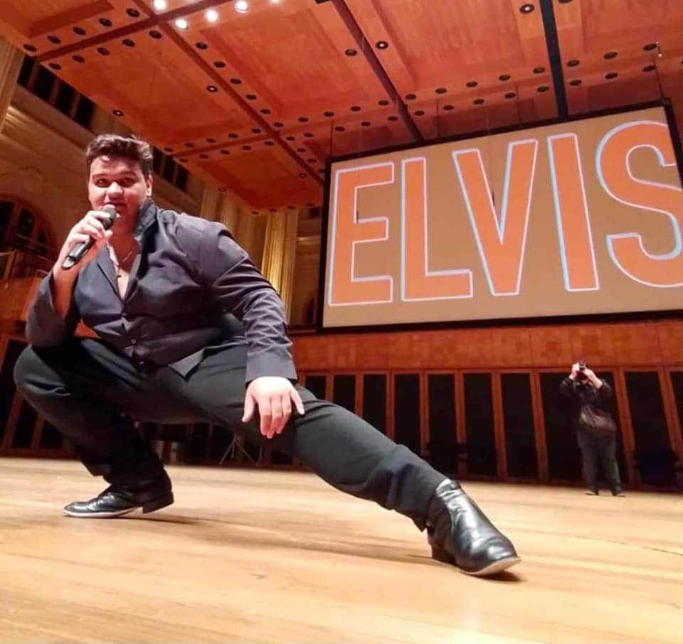 MORREU O "ELVIS PRESLEY" DE MURUTINGA COM APENAS 16 ANOS VÍTIMA DE INFARTO