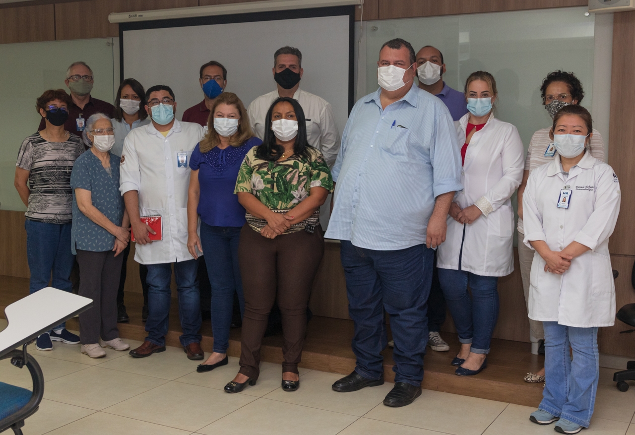 Comissão de saúde da Câmara de Três Lagoas visita Hospital Auxiliadora