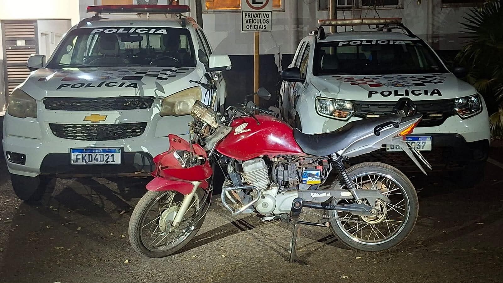 Polícia Militar de Ilha Solteira recupera moto furtada no Jardim Aeroporto
