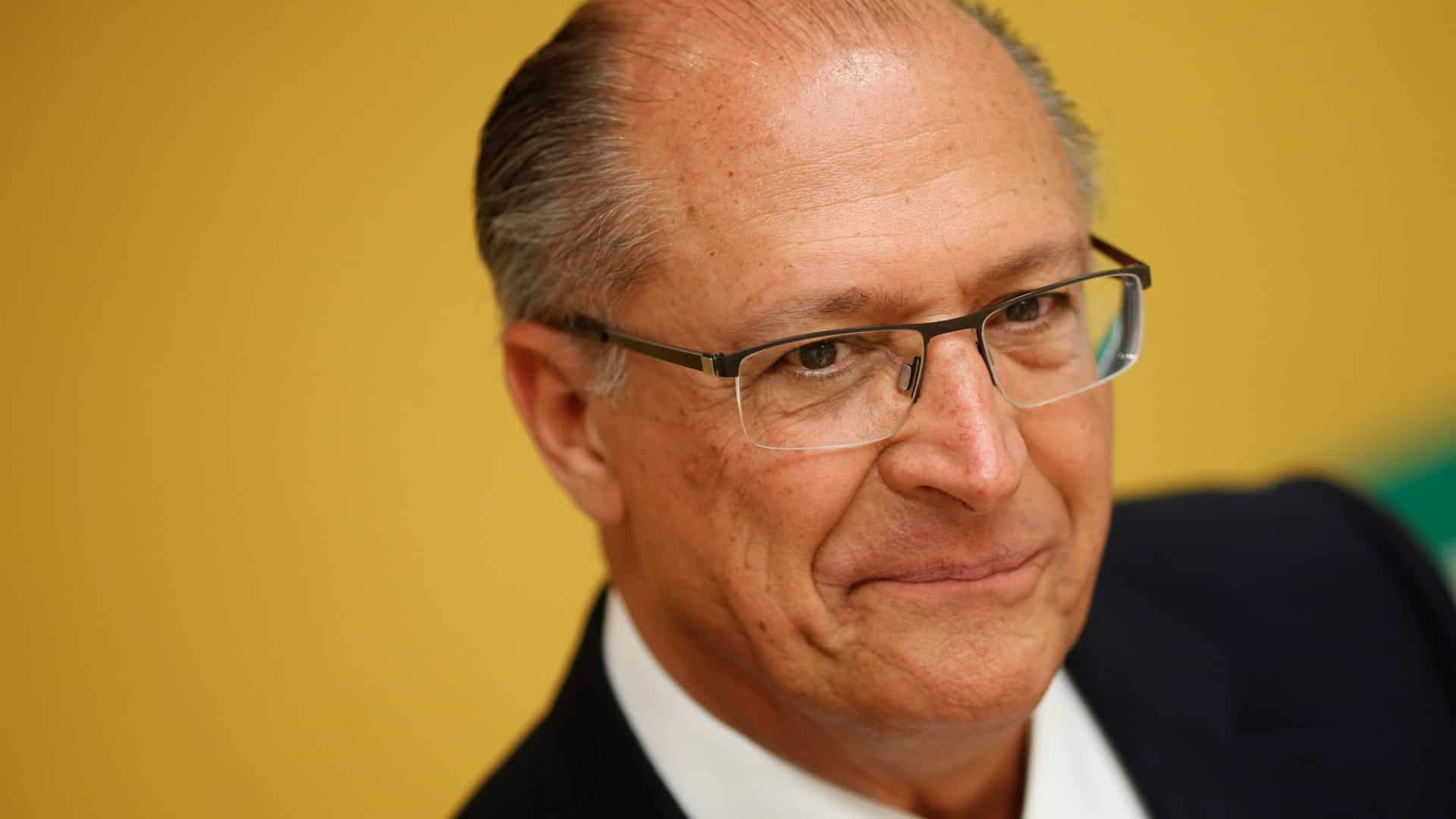 Geraldo Alckmin é diagnosticado com Covid