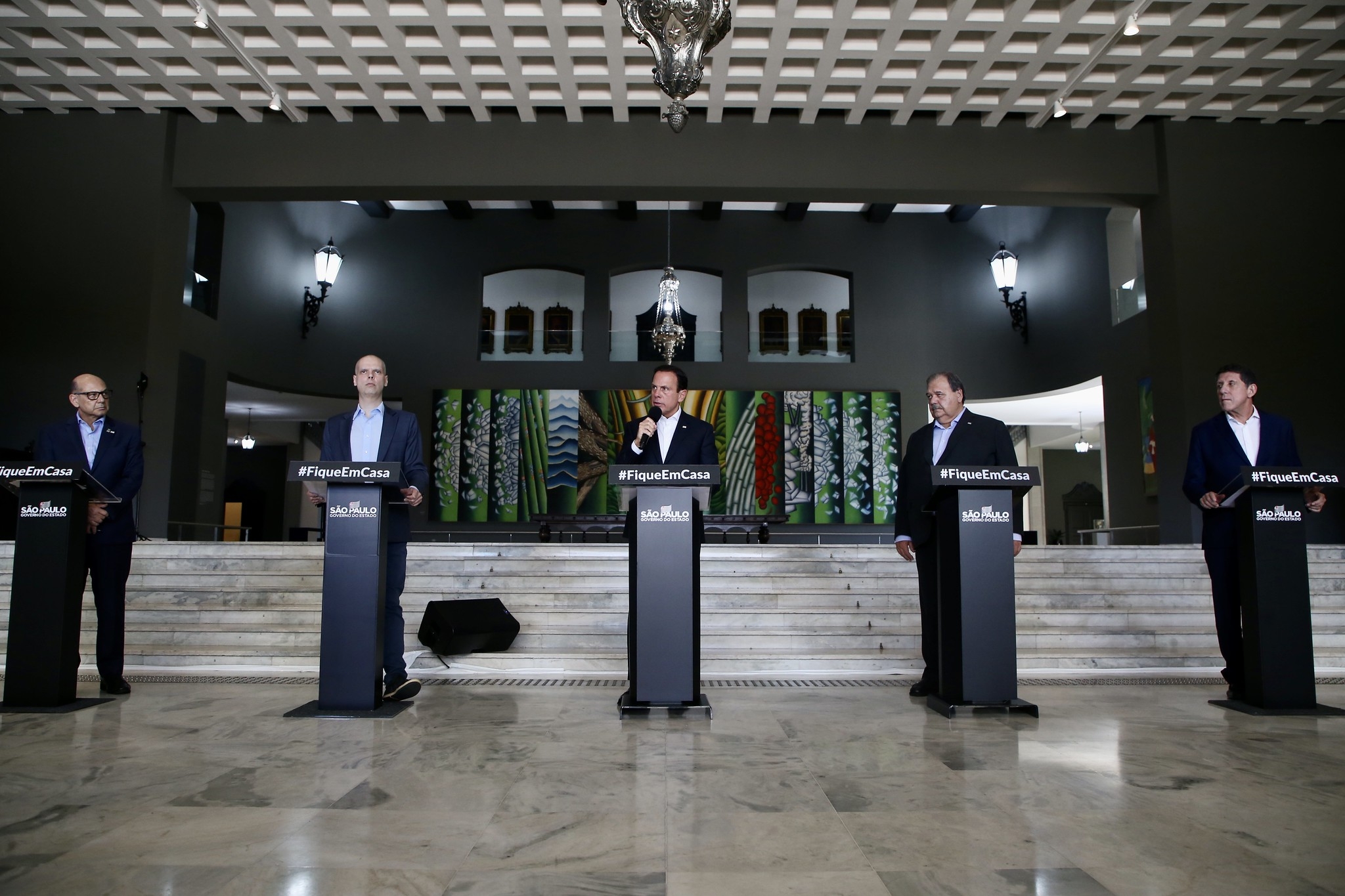 Governo de SP prorroga quarentena até 22 de abril