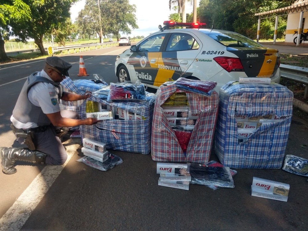 Polícia Rodoviária apreende 4 mil caixas de cigarros contrabandeados em rodovia de Andradina