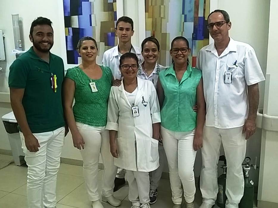 Enquanto seus assessores esbanjam dinheiro público em viagens, Prefeita de Andradina vai a Capital de ônibus