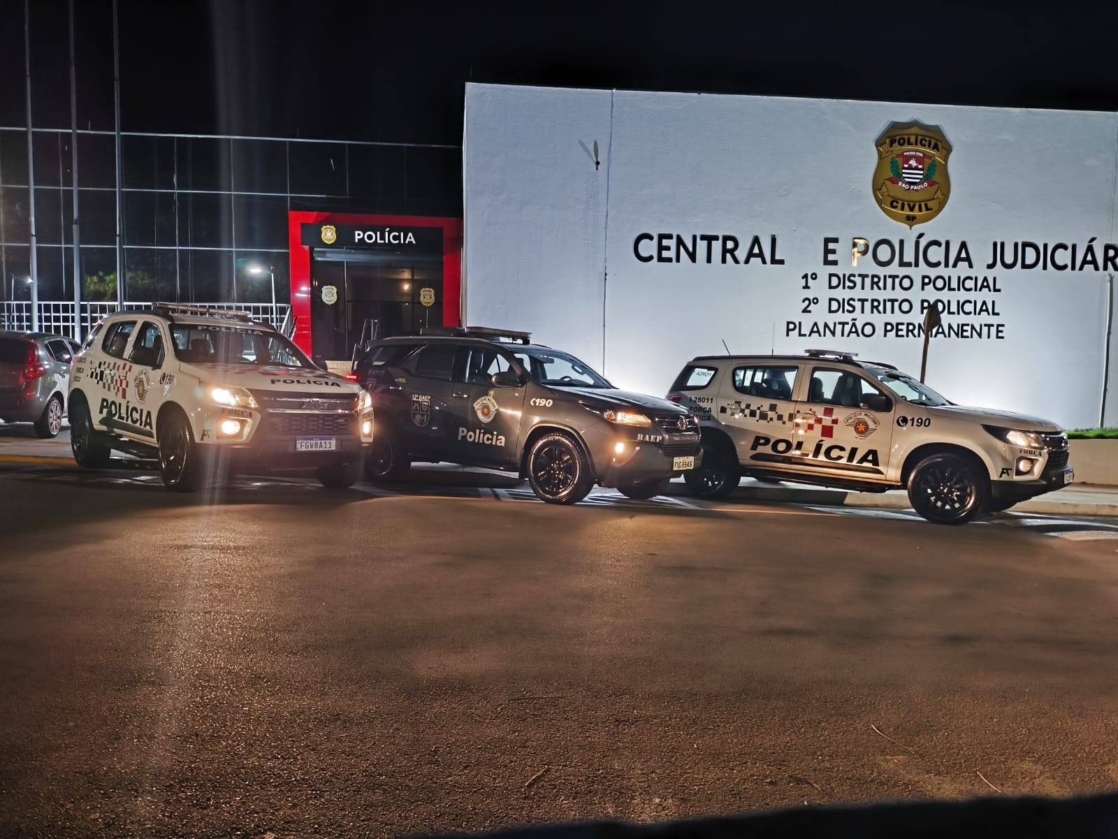 Jornalista Procurado se entrega à Polícia Militar no bairro Benfica em Andradina