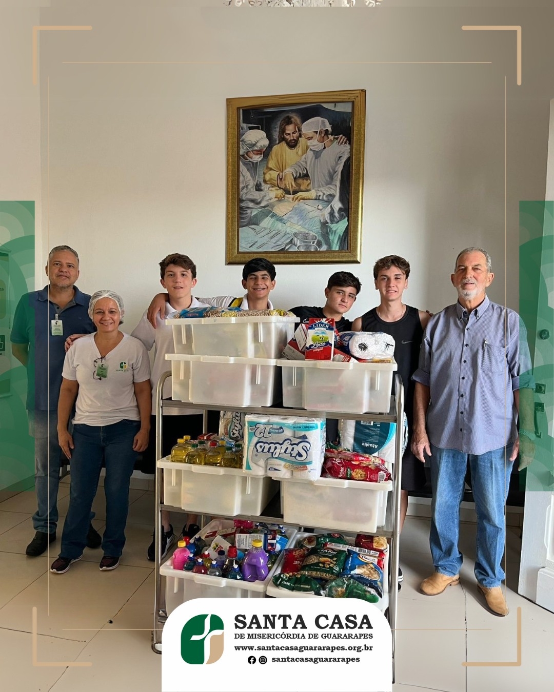 Loja Maçônica Sabedoria e Humildade doou alimentos para Santa Casa de Guararapes
