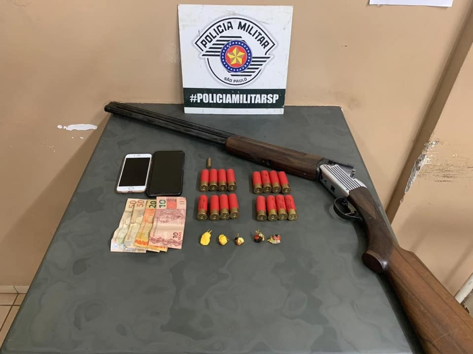 Polícia Militar de Ilha Solteira prende jovem em flagrante por tráfico de drogas e posse de arma de fogo