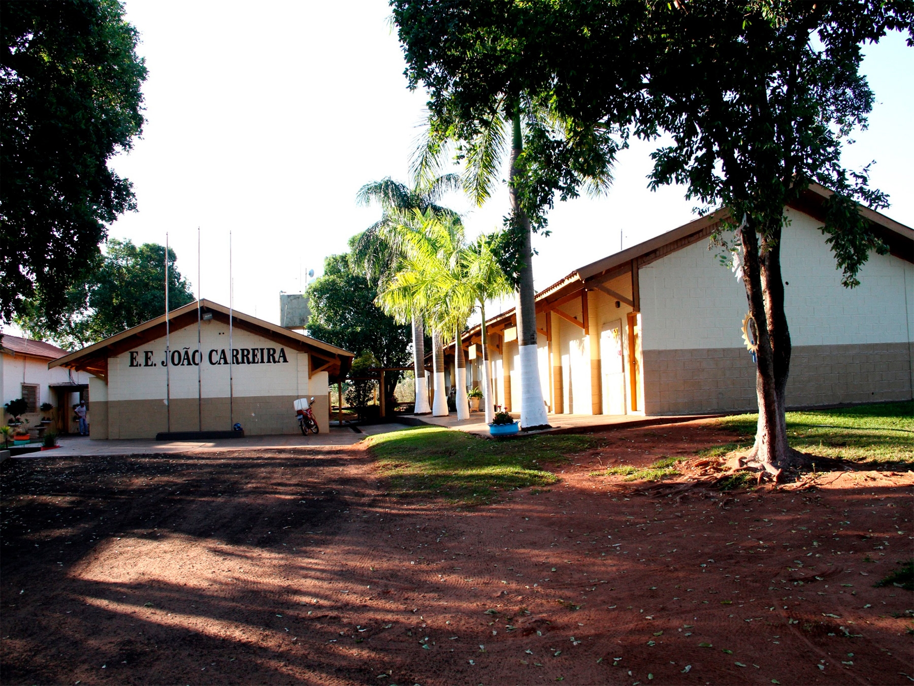FALA POVO: População de Três Lagoas parabeniza colaboradora do HNSA por promoção
