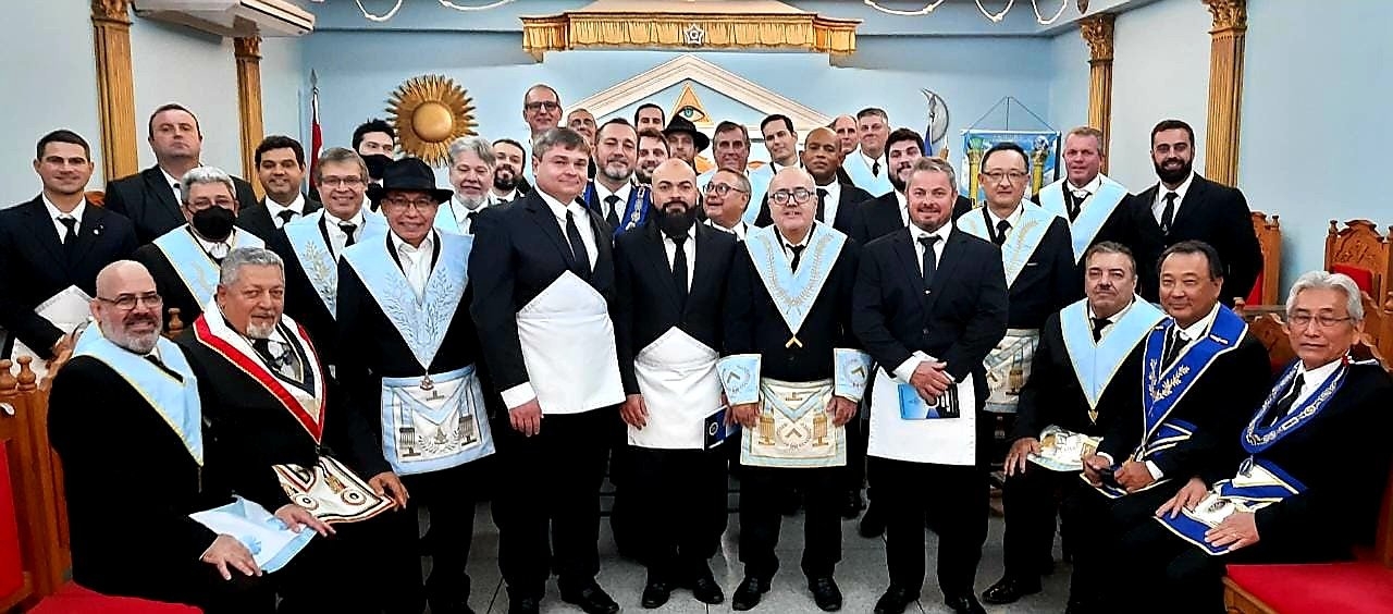 Loja Maçônica de Bento de Abreu realizou sessão magna de iniciação de três novos irmãos