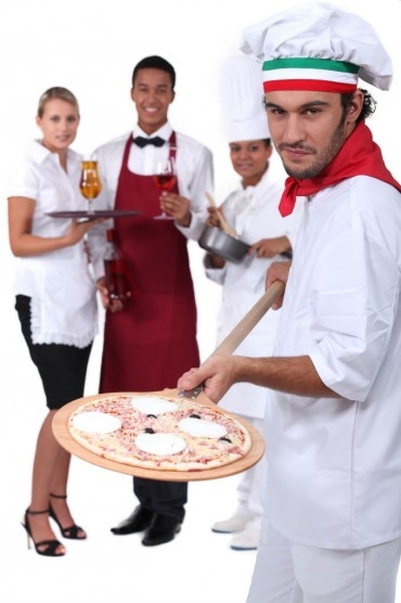 PAT DE ANDRADINA TEM VAGA DE PROMOTOR DE VENDAS, GARÇOM, PIZZAIOLO E OUTRAS FUNÇÕES
