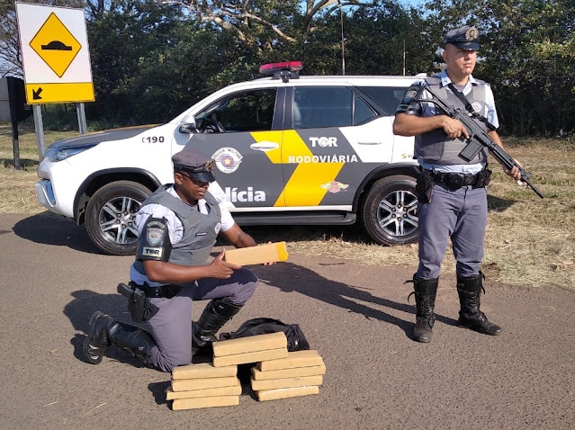Durante operação, TOR prende homem com 11 tijolos de maconha na rodovia Assis Chateaubriand em Penápolis