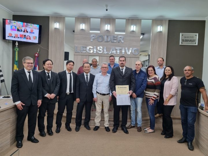 Câmara de Mirandópolis entrega Moção de Congratulações pela comemoração dos 100 anos do GOSP