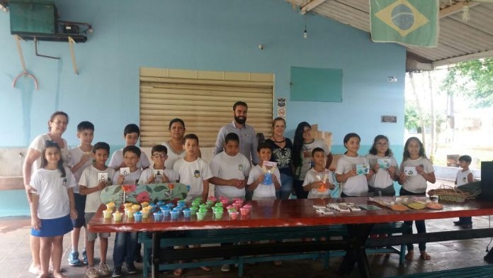 Odilon discute desenvolvimento com trabalhadores e empresários três-lagoense