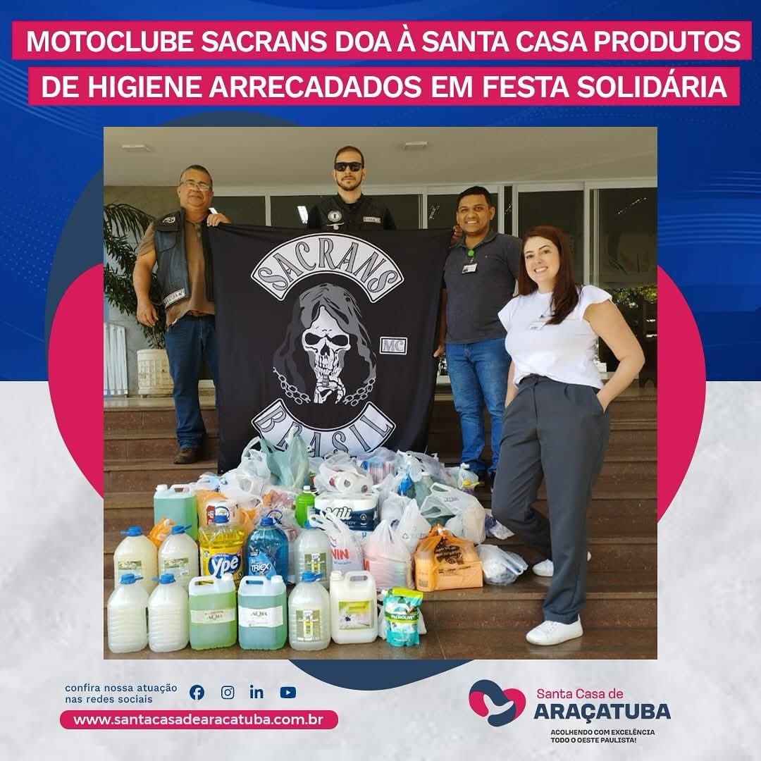 Motoclube Sacrans doa produtos de higiene pessoal para Santa Casa de Araçatuba