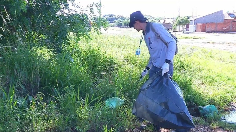 Agentes intensificam ações para combater criadouros mosquito do Aedes aegypti em Andradina