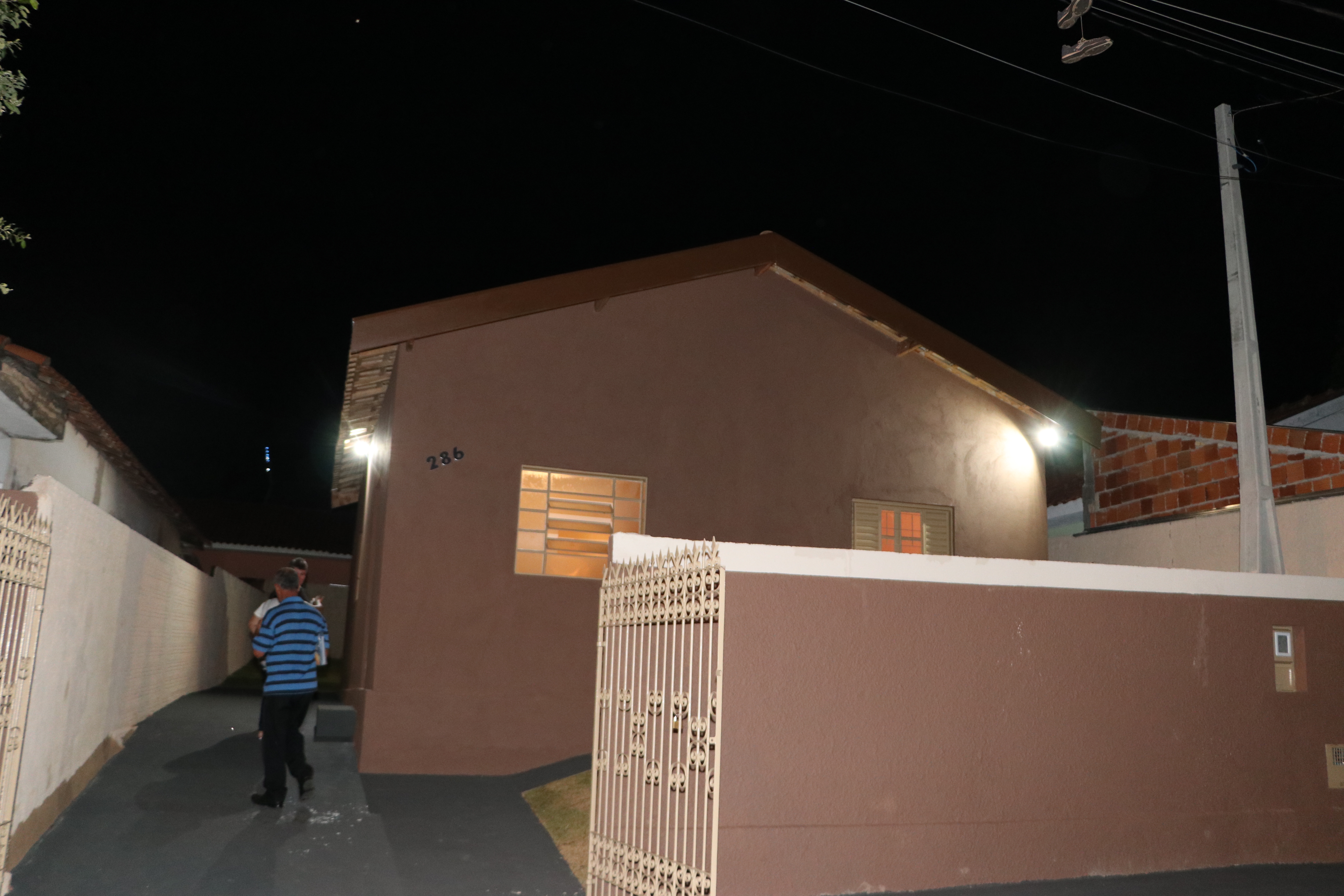 Após incêndio, paróquia entrega casa reformada em ação pastoral em Araçatuba