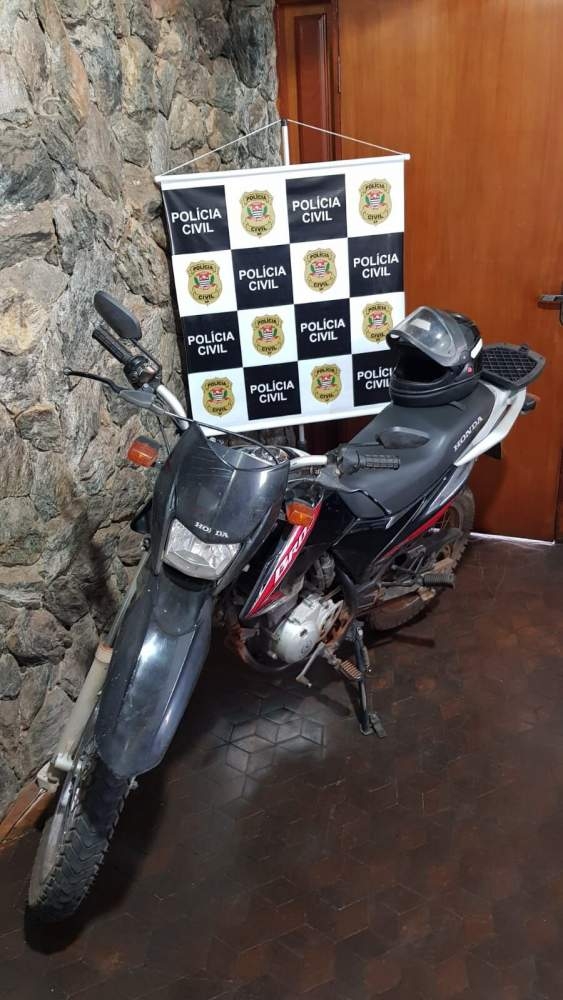 Moto furtada em Andradina é localizada pela Polícia Civil em bairro rural de Guaraçaí