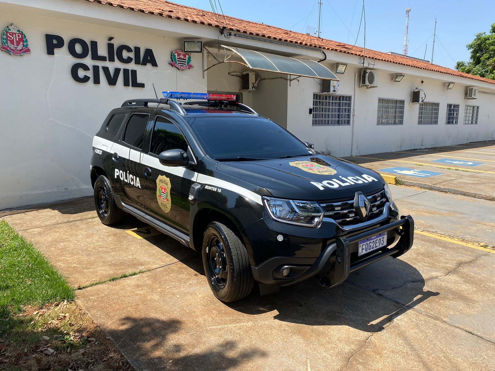 POLÍCIA CIVIL DE VALPARAÍSO RECEBE NOVA VIATURA