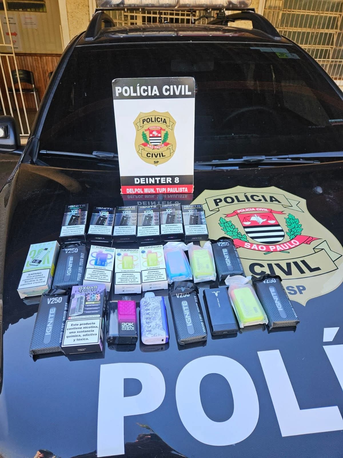 POLÍCIA CIVIL APREENDE CIGARROS ELETRÔNICOS COMERCIALIZADOS ILEGALMENTE EM TUPI PAULISTA
