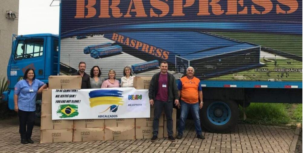 Fábrica de Birigui doa 1 mil pares de calçados para crianças ucranianas refugiadas