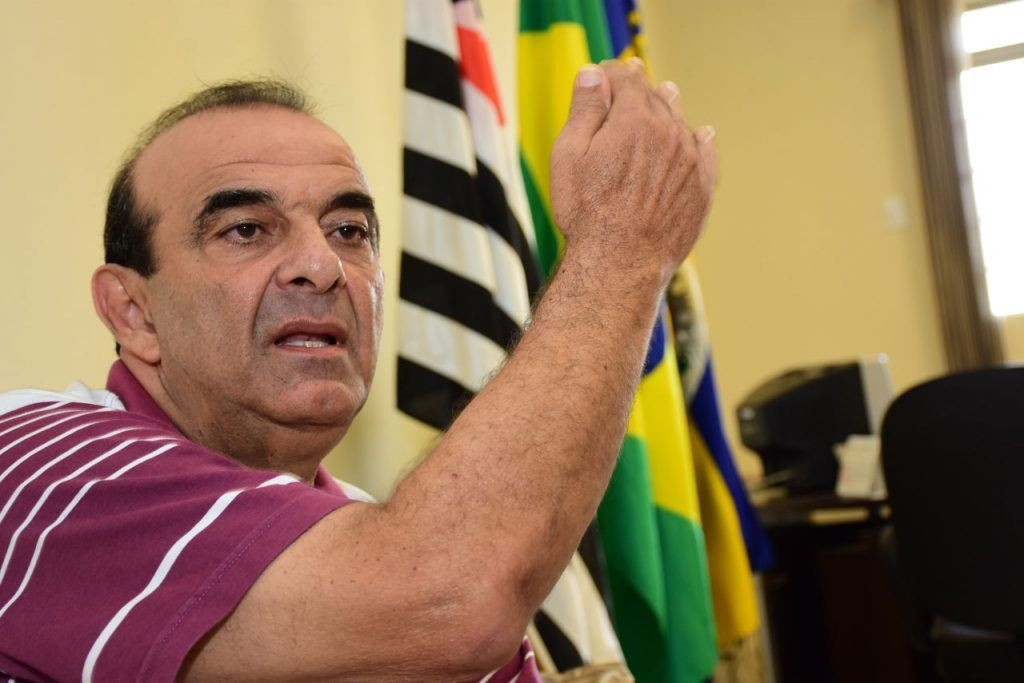 GUARARAPES CHORA  A PERDA DO PREFEITO TAREK DARGHAM