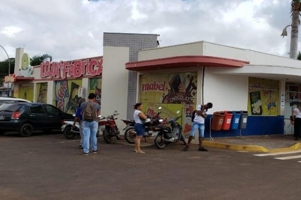 Fábrica de biscoitos Mabel fecha e deixa 300 sem emprego em Três Lagoas