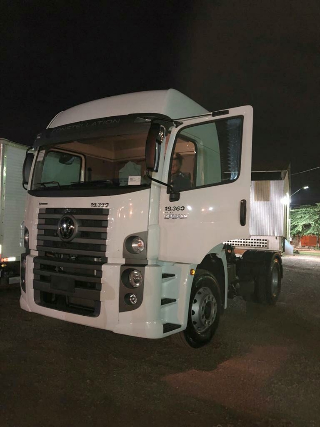 EM ANDRADINA CIENSP RECEBE CAMINHÃO QUE ATENDERÁ A DEMANDA DOS MUNICÍPIOS NA CONDUÇÃO DE RESÍDUOS SÓLIDOS