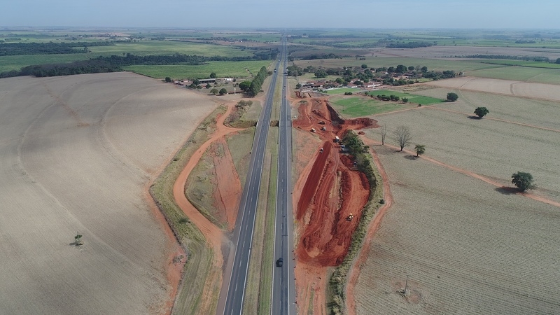 ViaRondon realiza obra de melhoria de dispositivo em Penápolis
